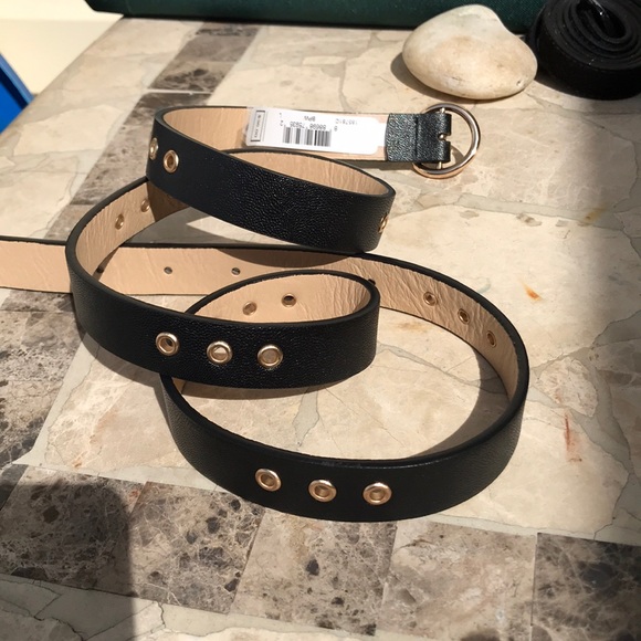 Vince Camuto Accessories - Leather belt
